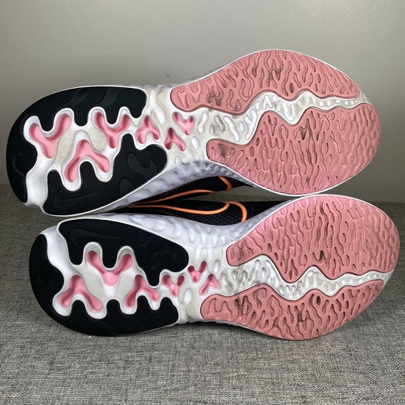 Nike Renew Run Running Shoe - Picture 6 of 8